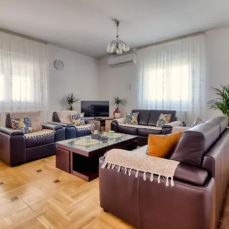 Ferienhaus Art House *