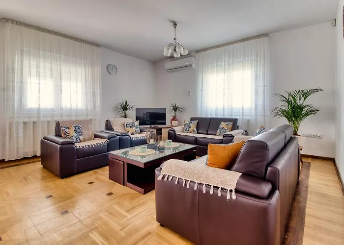 Hébergement de vacances Art House *