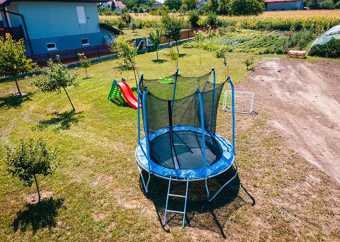 Art House * Kovilovo